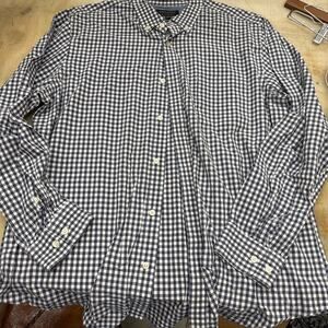 Banana Republic Blue and White Plaid Men's Shirt